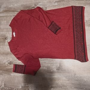 Sz X CJ Banks burgundy/black long sweater